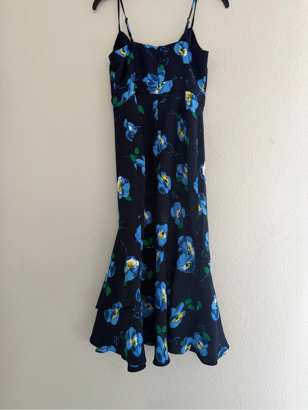 Banana Republic sleek slip